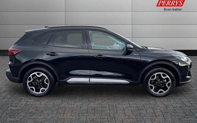 Used Ford Kuga Active 242 HP (177 kW) 2025 SUV