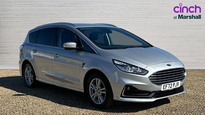Used Ford S-MAX Titanium 190 HP (139 kW) 2022 Silver MPV