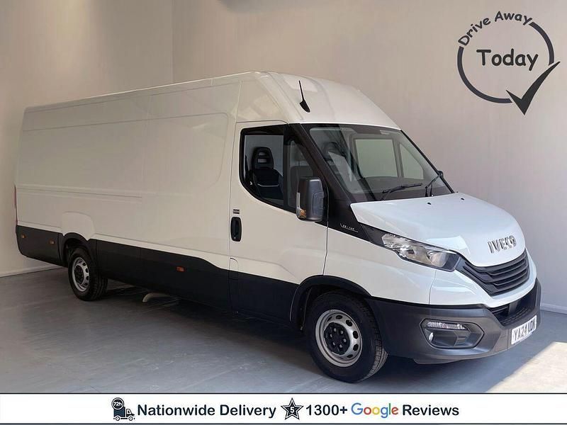 White New 2024 Iveco Daily Van | £25,450 (Fair price) - Image 1/4