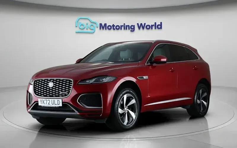 Used Jaguar F-Pace R-Dynamic 163 HP (119 kW) 2022 Red SUV