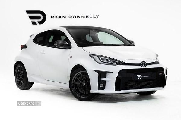 Used Toyota Yaris 2021 White Hatchback