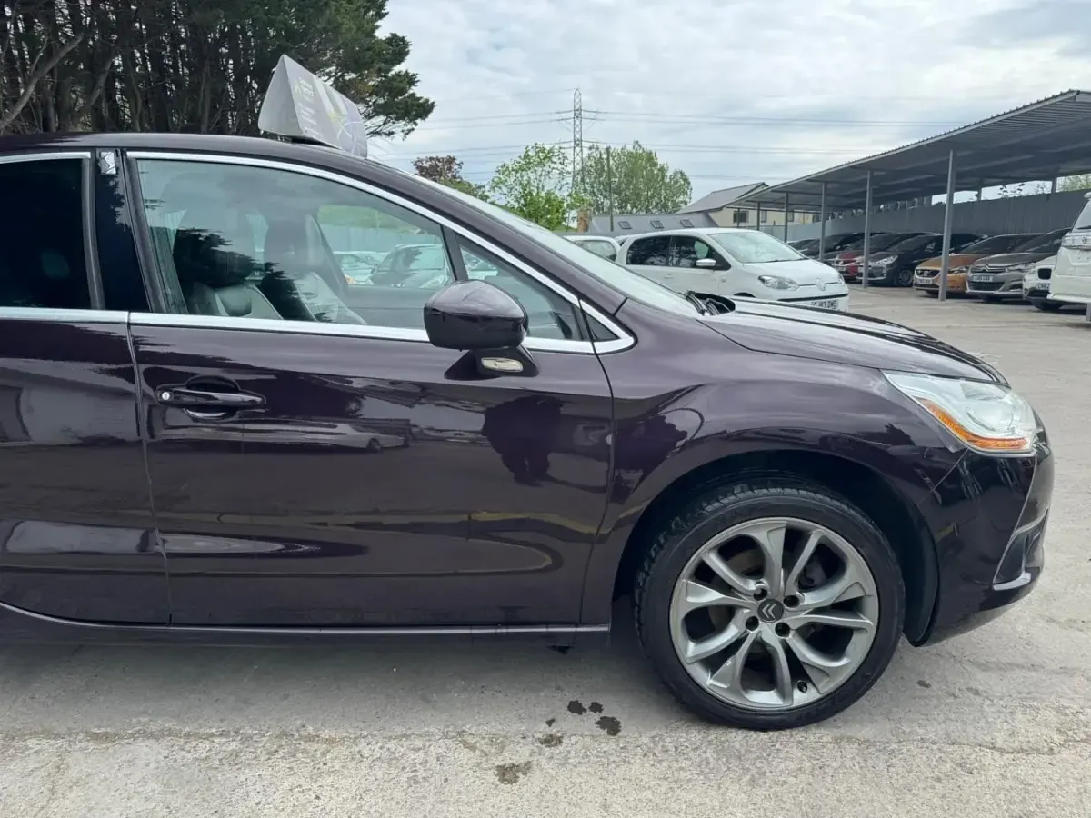 Begagnad Citroën DS4 2015 Lila Halvkombi