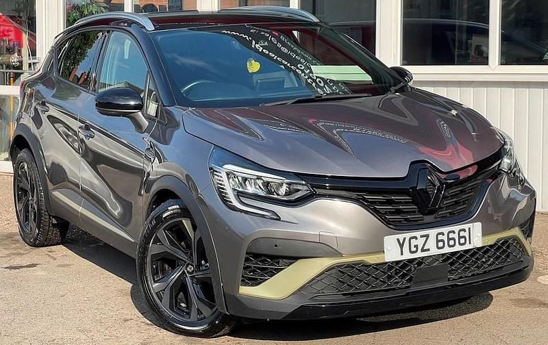Second-hand Renault Captur Engineered 145 CP (106 kW) 2023 Gri SUV