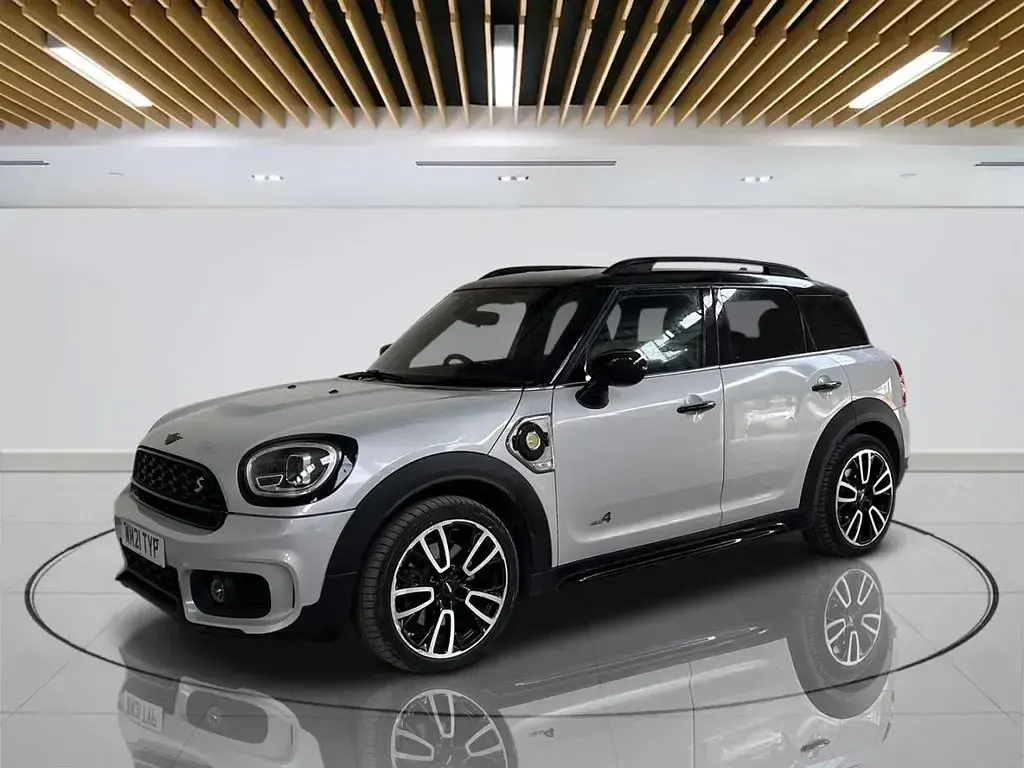 Used Mini Cooper Countryman Sport 222 HP (163 kW) 2021 Silver SUV