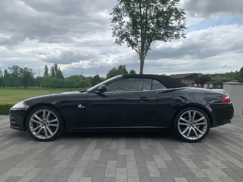 Used Jaguar XKR 420 HP (308 kW) 2007 Black Cabriolet