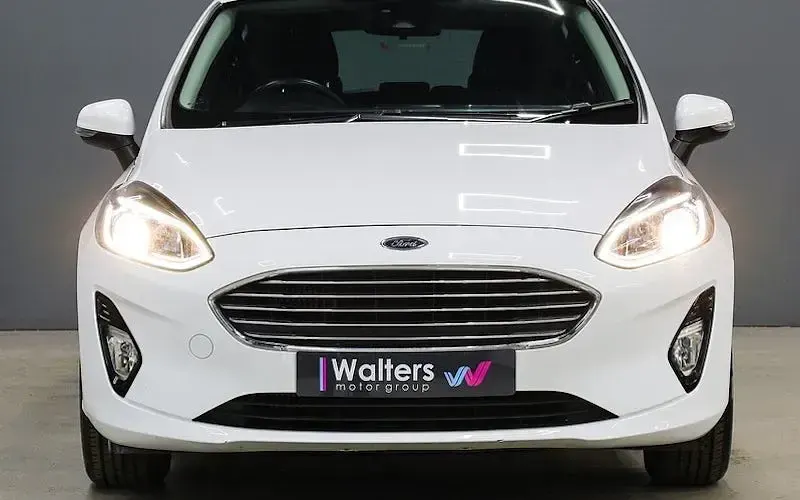 Used Ford Fiesta Zetec 101 HP (74 kW) 2018 Hatchback
