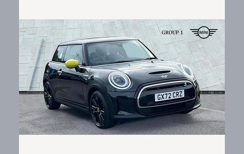 Midnight black ii Used 2022 Mini Cooper S Level 3 Hatchback | £19,875 (Expensive) - Image 1/4