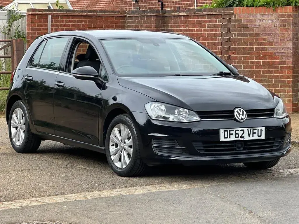 Used VW Golf VII SE 2013 Black Hatchback