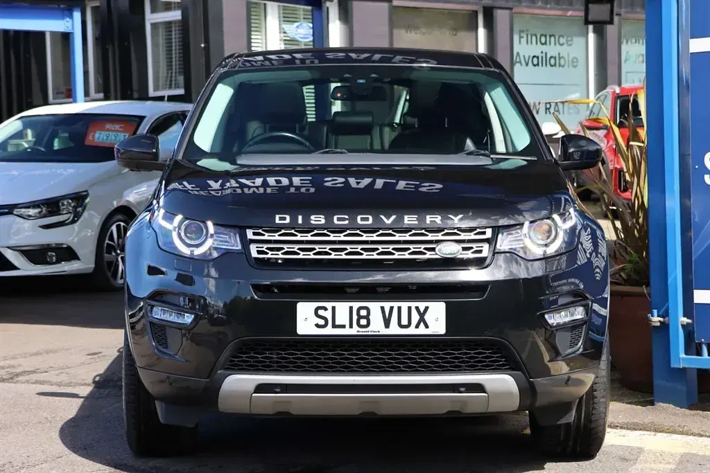 Used Land Rover Discovery Sport HSE 180 HP (132 kW) 2018 Black SUV