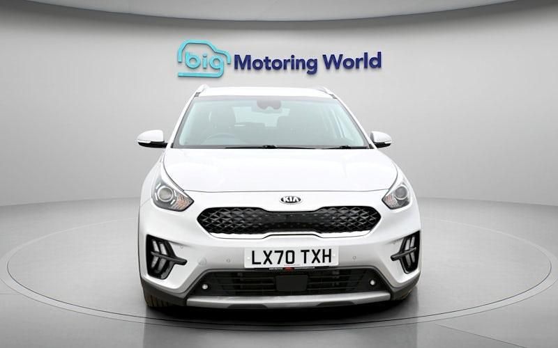 Used Kia Niro 141 HP (103 kW) 2020 Silver SUV