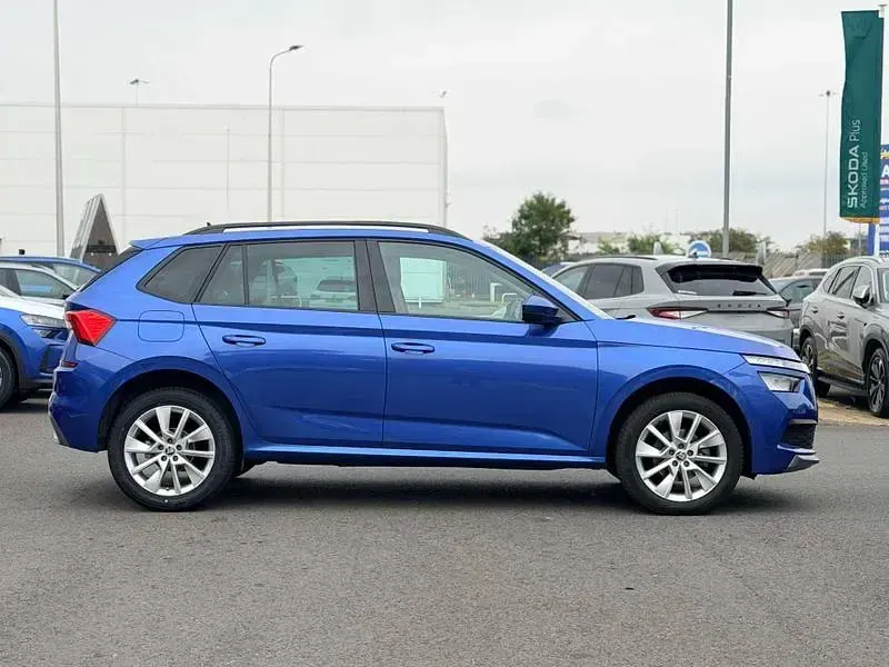Used Skoda Kamiq SE Drive 81 HP (59 kW) 2023 Blue SUV