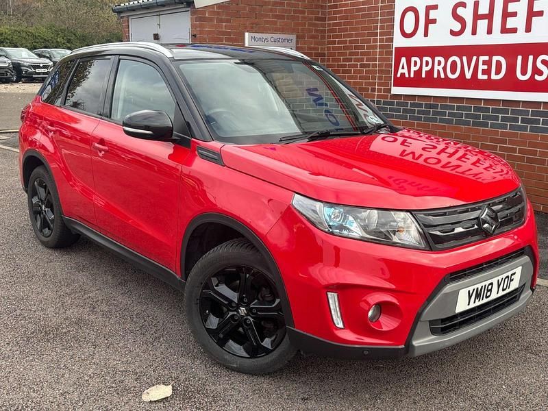 Red/black Used 2018 Suzuki Vitara SZ5 Hatchback | £9,995 (Good price) - Image 1/4