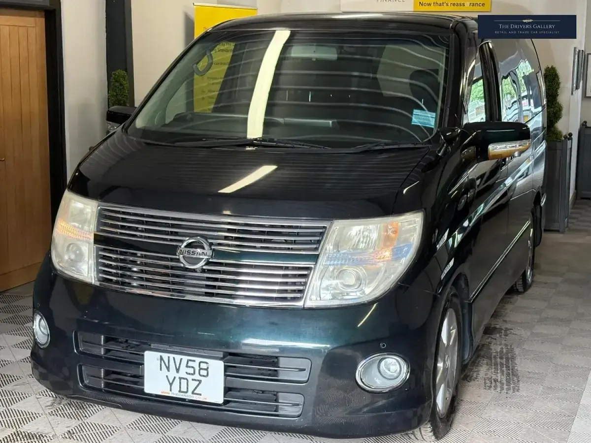 Used Nissan Elgrand 2025 Black