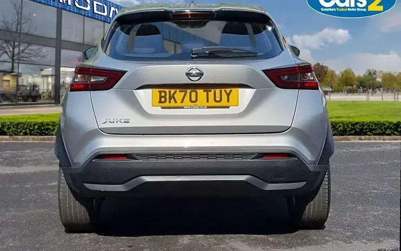 Used Nissan Juke Acenta 117 HP (86 kW) 2020 Silver SUV