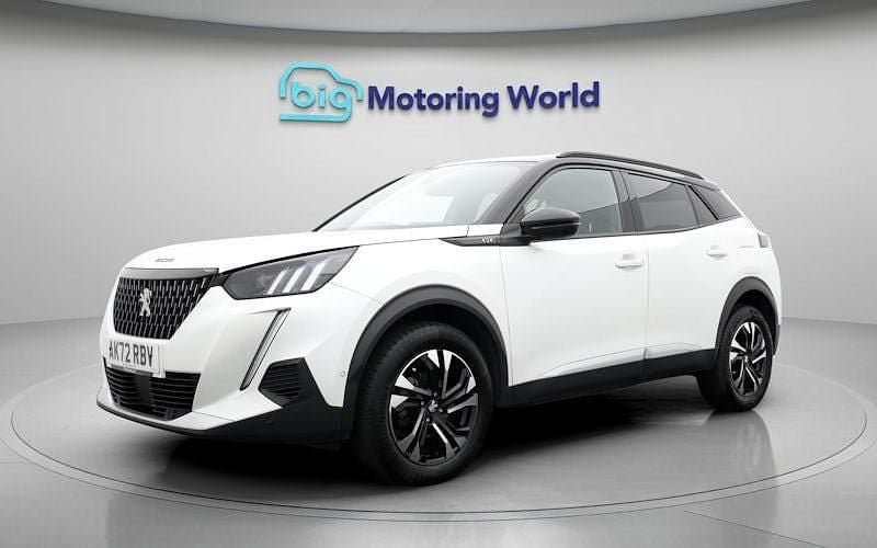 Used Peugeot 2008 GT 131 HP (96 kW) 2022 White SUV