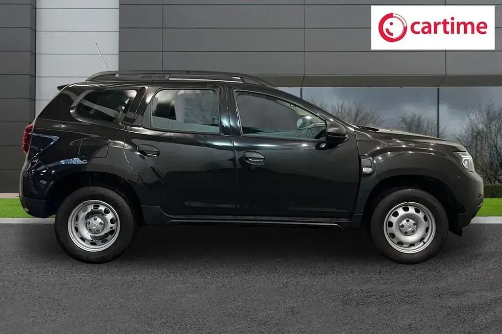 Używany Dacia Duster Essentiel 100 KM (73 kW) 2022 Czarny Hatchback