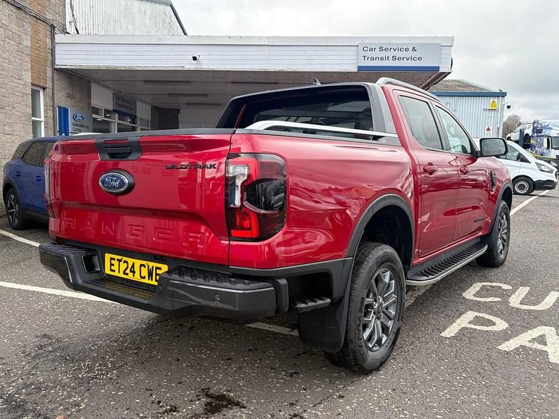Used Ford Ranger Wildtrack 240 HP (176 kW) 2024 Red Pickup