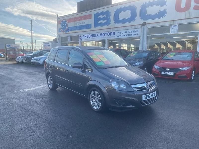 Second-hand Vauxhall Zafira Design Edition 115 CP (84 kW) 2012 Gri Monovolum