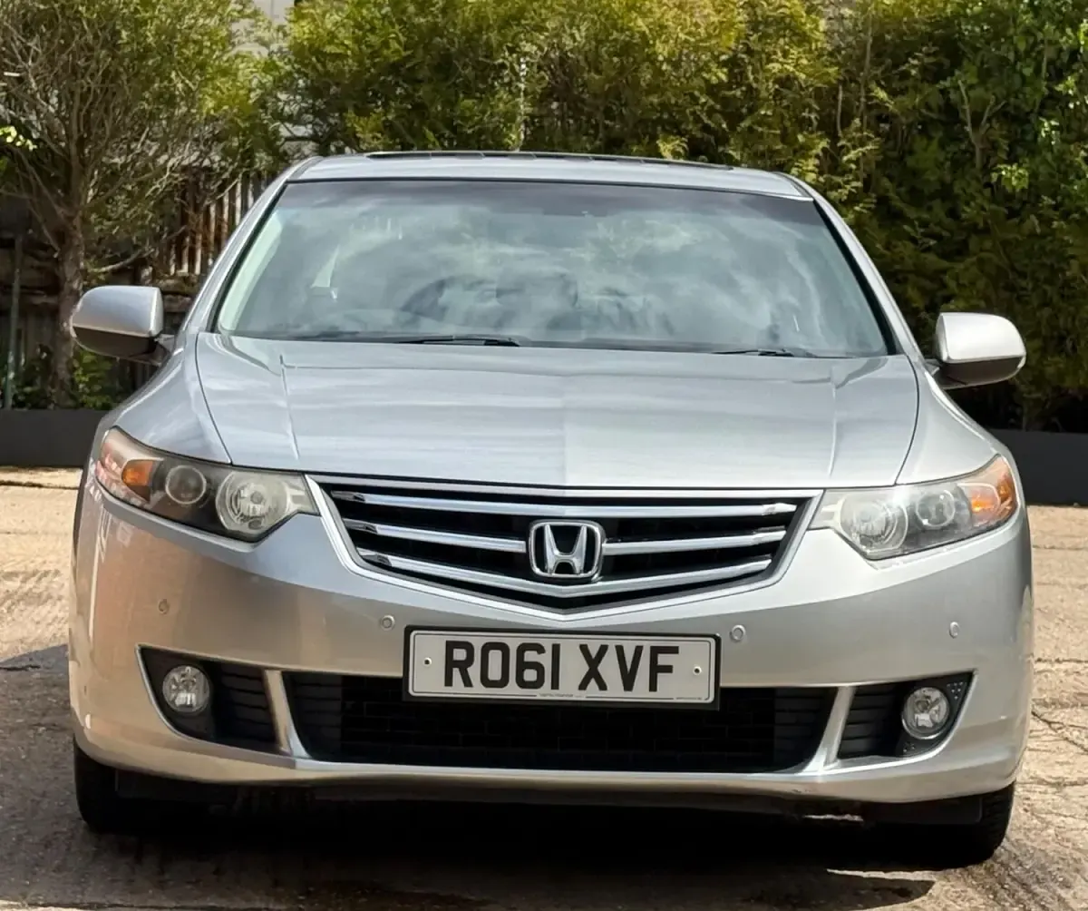 Used Honda Accord EX 177 HP (130 kW) 2011 Silver Sedan