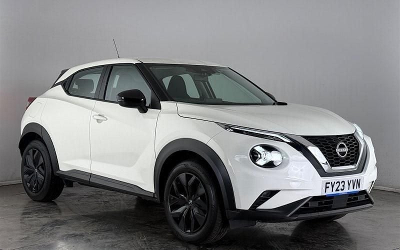 Used Nissan Juke Acenta 114 HP (83 kW) 2023 White SUV