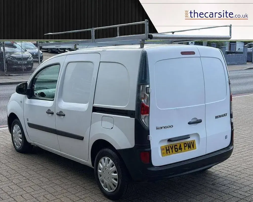 Used Renault Kangoo 44 kW (60 HP) 2014 White MPV