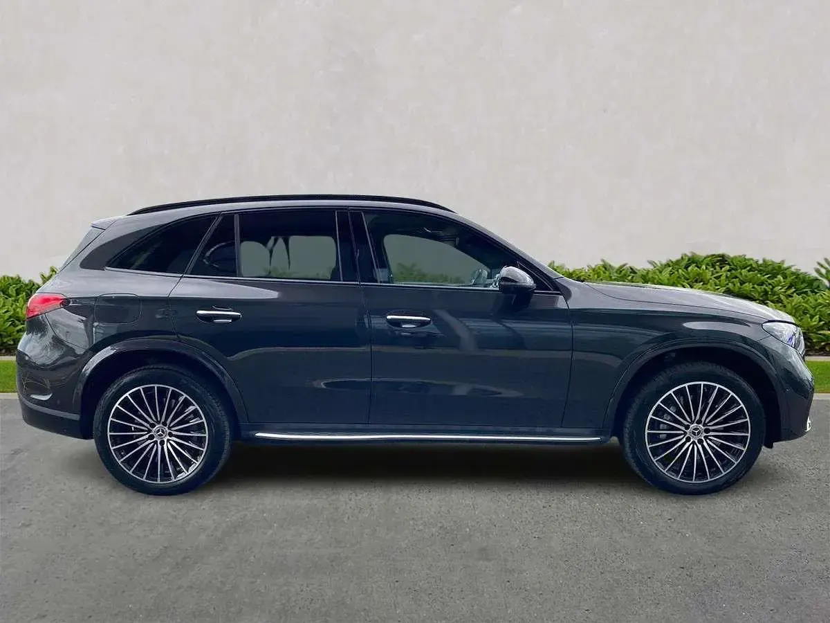 Used Mercedes GLC300e AMG line 313 HP (230 kW) 2025 Grey Estate