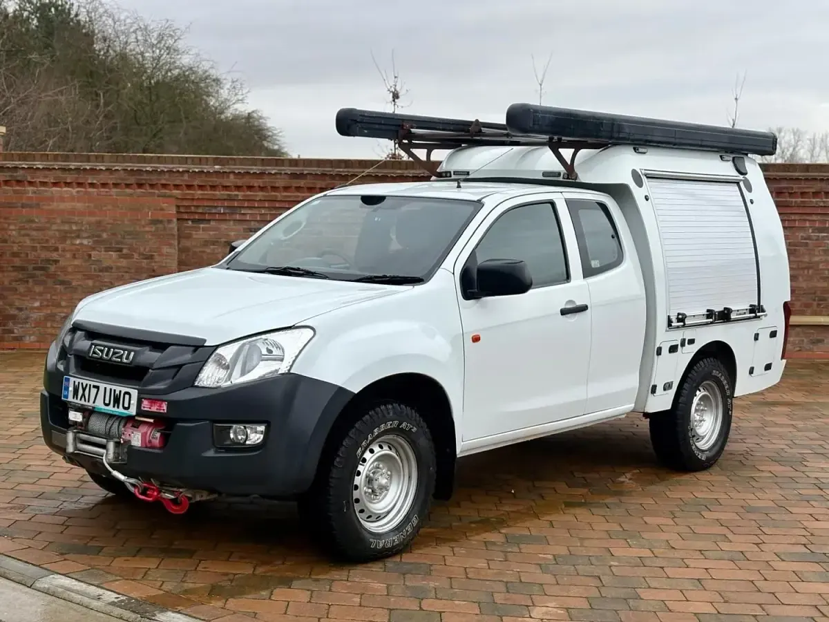 Używany Isuzu D-Max 2017 Biały Pickup