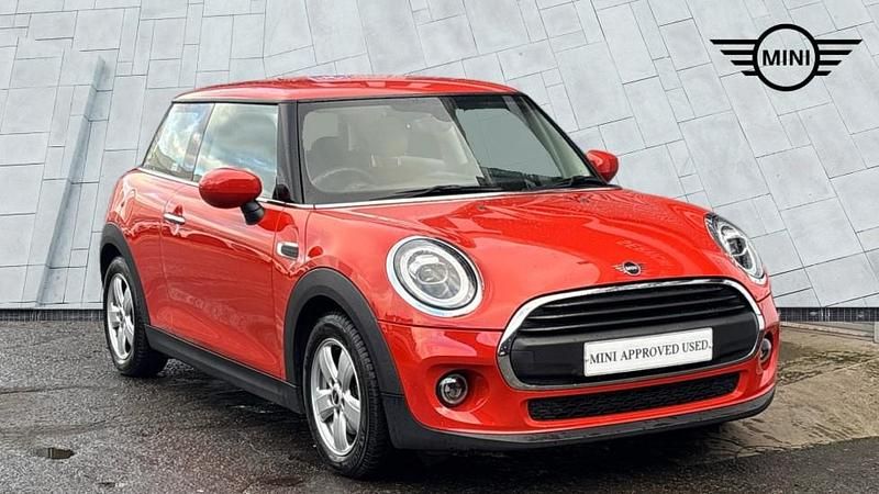 Used Mini ONE Classic 101 HP (74 kW) 2020 Orange Hatchback