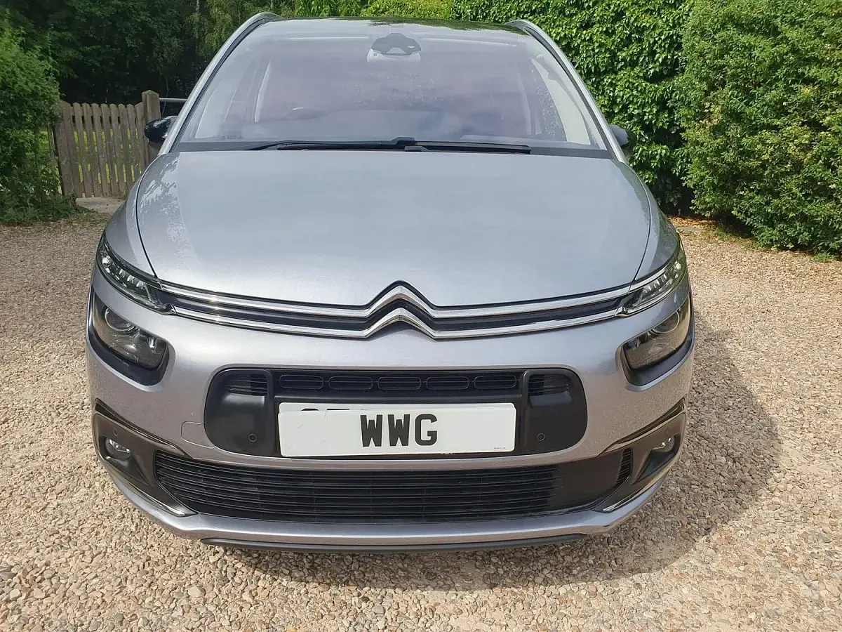 Used Citroën Grand C4 Picasso PureTech 130 HP (95 kW) 2022 Grey MPV