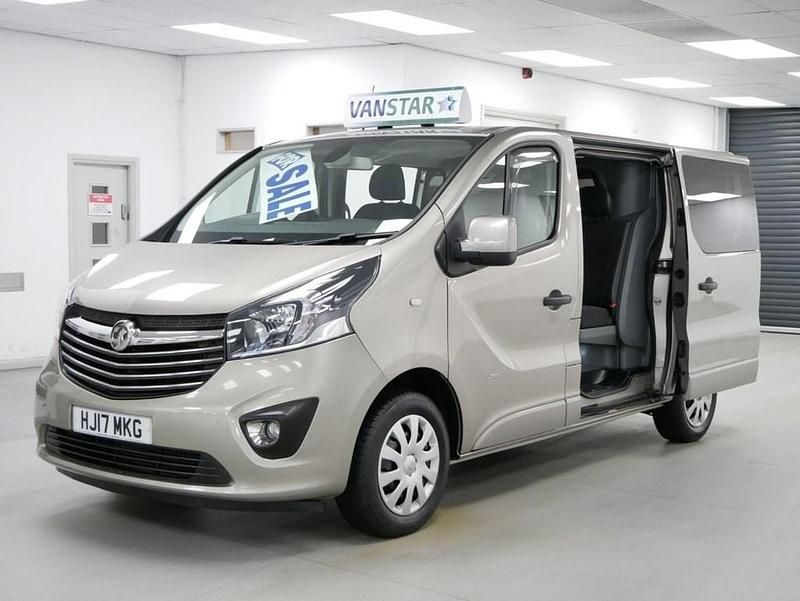 Beige Used 2017 Vauxhall Vivaro Sportive MPV | £18,789 - Image 1/4