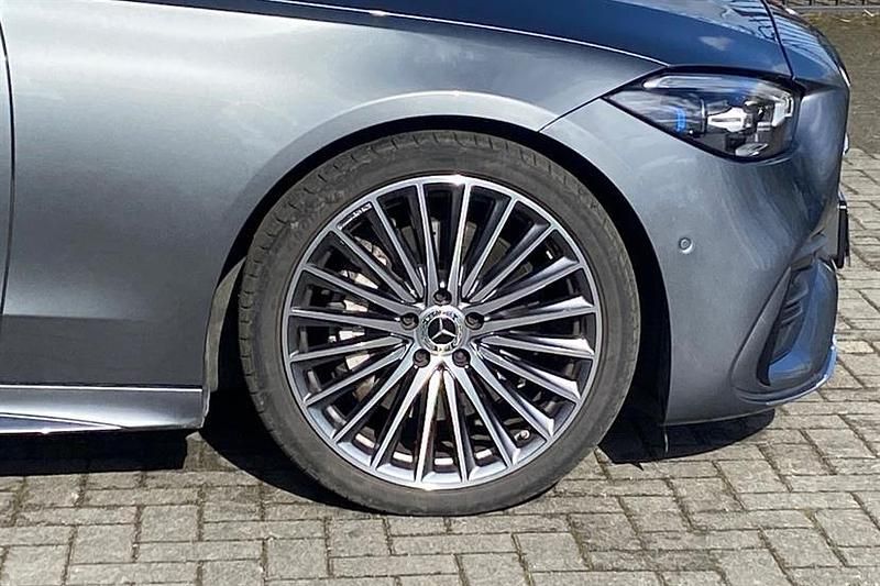 Used Mercedes C300 AMG Line Premium 265 HP (194 kW) 2023 Grey Estate