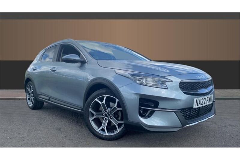 Silver Used 2022 Kia XCeed 3 SUV | £16,924 (Fair price) - Image 1/4