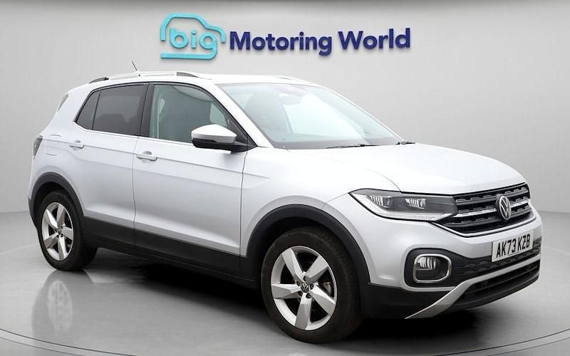 Used VW T-Cross SEL 110 HP (80 kW) 2023 Silver SUV