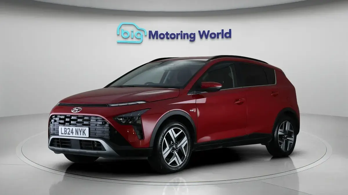Used Hyundai Bayon Premium 101 HP (74 kW) 2024 Red SUV