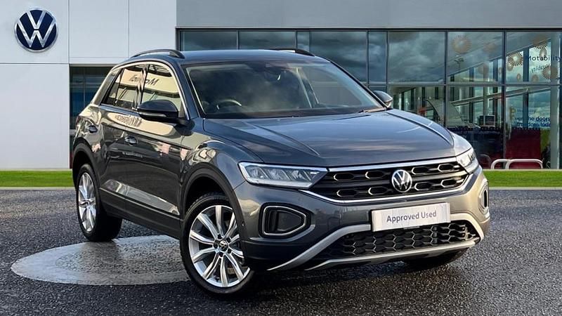 Indium grey metallic New 2025 VW T-Roc Match SUV | £25,499 (Super price) - Image 1/4