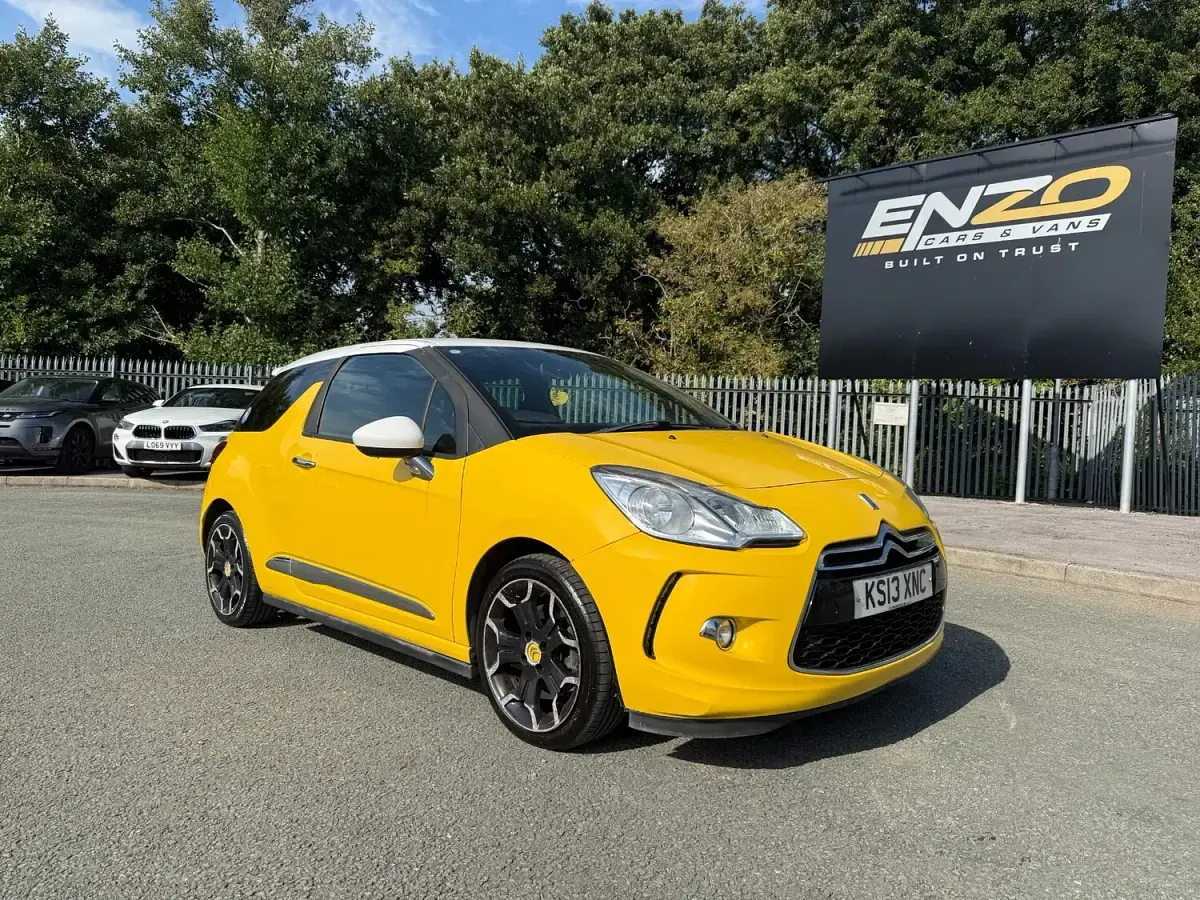 Used Citroën DS3 155 HP (114 kW) 2013 Yellow Hatchback