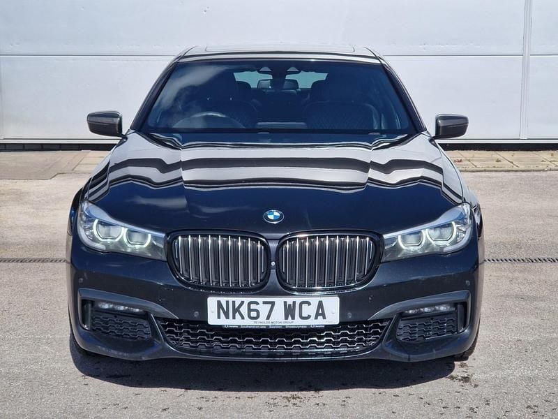 Used BMW 740 M Sport 320 HP (235 kW) 2017 Black Sedan