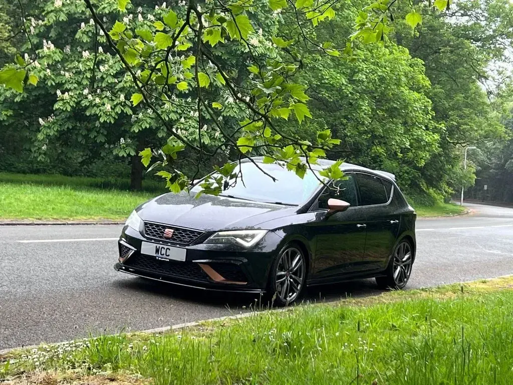 Used Seat Leon Cupra 290 290 HP (213 kW) 2019 Black Hatchback