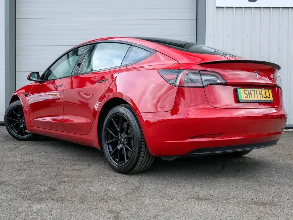 Used Tesla Model 3 Standard Range 208 kW (283 HP) 2021 Red Sedan