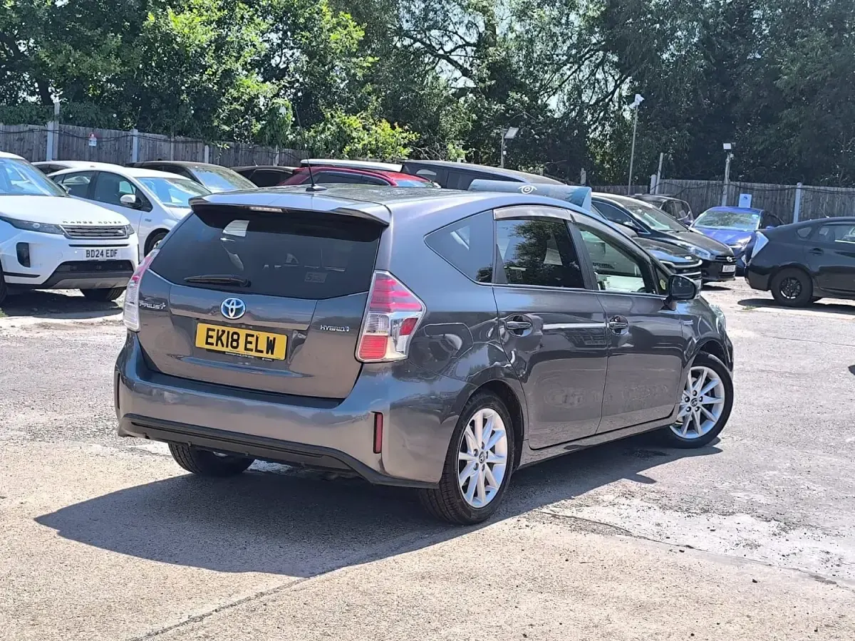 Used Toyota Prius+ 136 HP (100 kW) 2018 Grey MPV