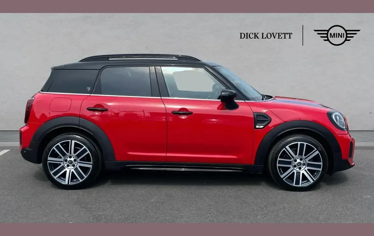 Used Mini Cooper Countryman Exclusive 134 HP (98 kW) 2023 Red SUV