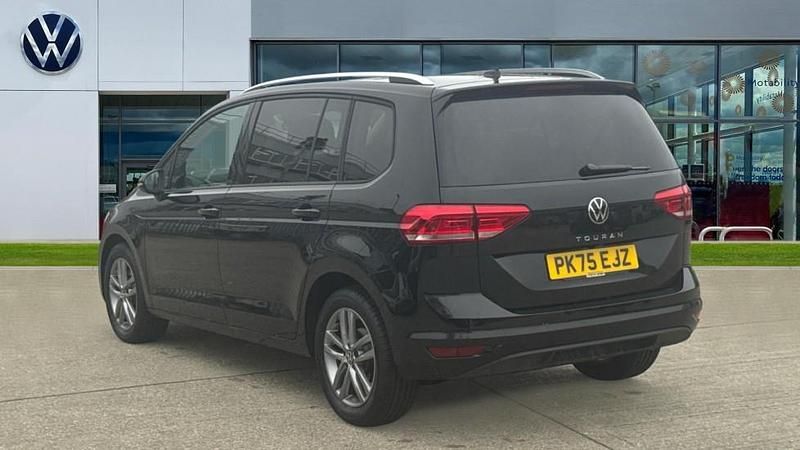 Used VW Touran Match 150 HP (110 kW) 2025 Black MPV