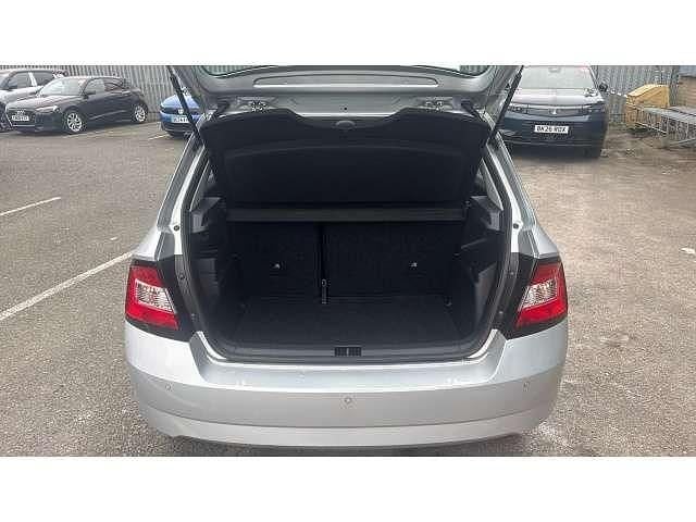 Used Skoda Fabia SE 95 HP (69 kW) 2018 Silver Hatchback