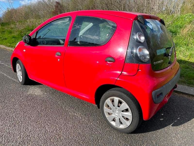 Used Citroën C1 68 HP (50 kW) 2009 Red Hatchback