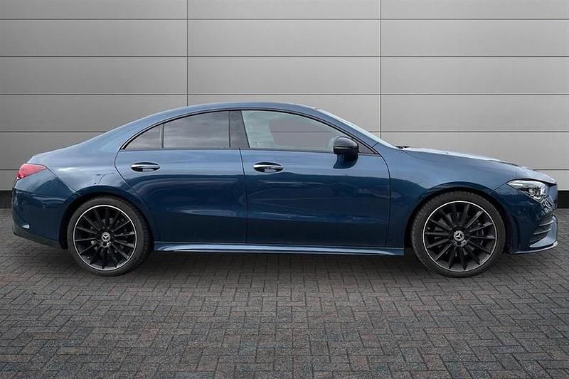 Used Mercedes CLA220 AMG Line Premium Plus 190 HP (139 kW) 2022 Blue Sedan