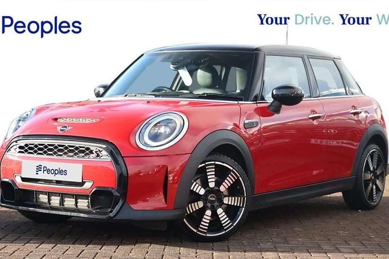 Used 2023 Mini Cooper S Exclusive Hatchback | £19,400 (Super price) - Image 1/1