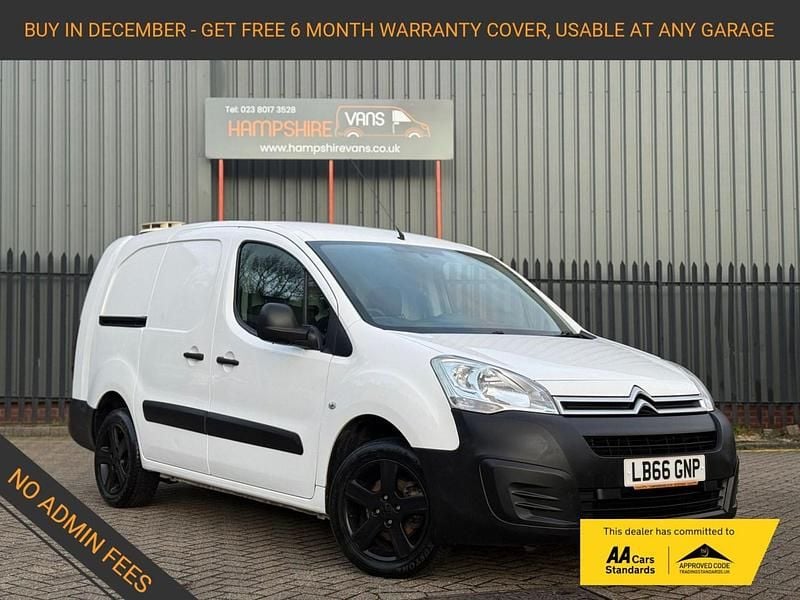 White Used 2016 Citroën Berlingo MPV | £4,995 (Fair price) - Image 1/4