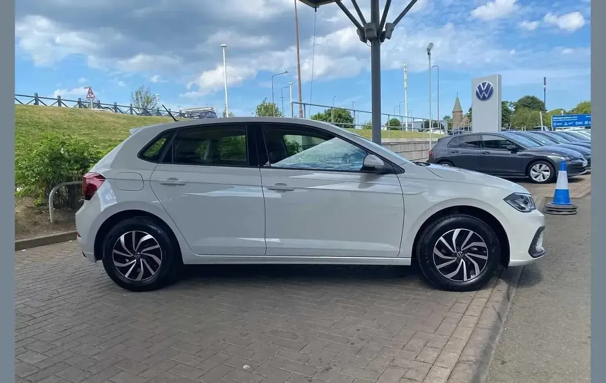 New VW Polo Life 80 HP (58 kW) 2025 Grey Hatchback