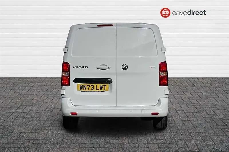 Used Vauxhall Vivaro S 120 HP (88 kW) 2024 White MPV