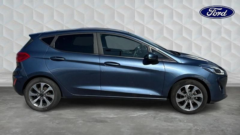 Usado Ford Fiesta Trend 95 HP (69 kW) 2021 Azul Citadino